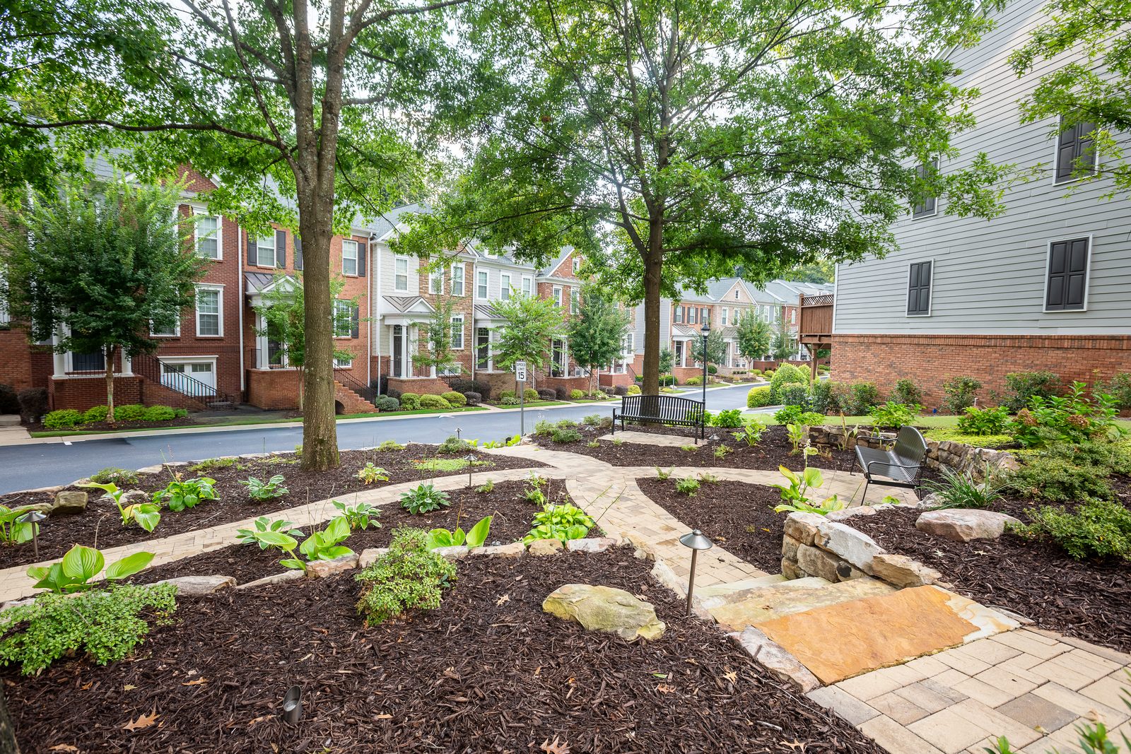 Pocket park at The Views at Lenox Crossing